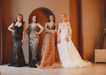 method-dressing-the-hollywood-trend-taking-the-red-carpet-by-storm