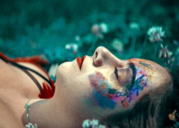 step-into-the-extraordinary-with-nyx-cosmetics-avatar-makeup-collection