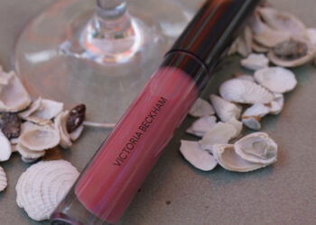 london-fashion-week-shines-as-victoria-beckham-launches-her-luxurious-beauty-line