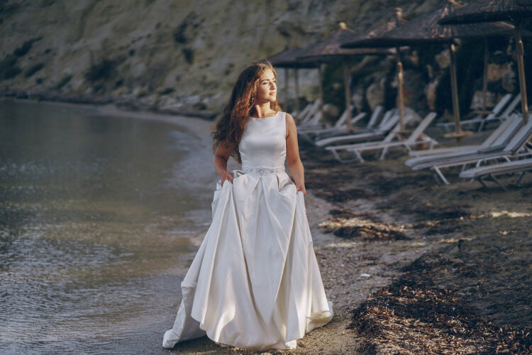 the-silver-lining-why-silver-gowns-are-the-hottest-trend-in-red-carpet-fashion