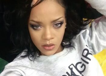 unlock-rihannas-flawless-beauty-secrets-with-her-no-makeup-makeup-tutorial