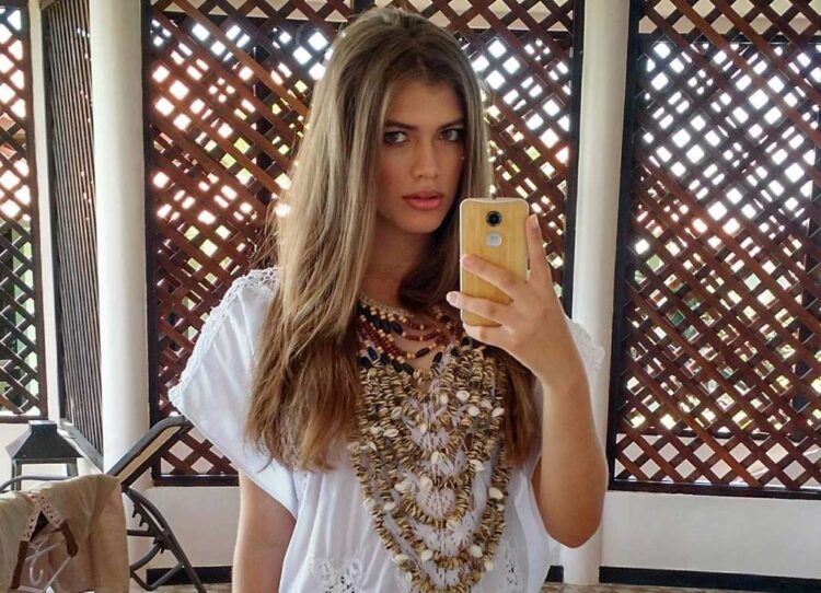 breaking-barriers-victorias-secret-welcomes-a-groundbreaking-model-to-their-ranks