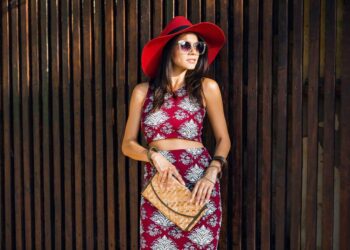 the-rise-of-printed-suits-a-red-carpet-trend-embraced-by-storm