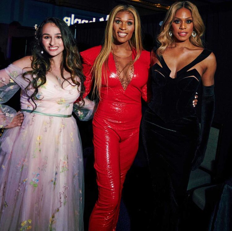 unveiling-the-spectacular-fashion-trends-a-glimpse-into-the-most-stunning-looks-from-the-2023-instyle-awards