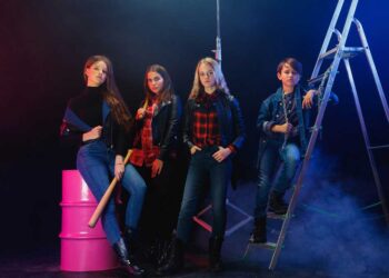 5-stylish-new-shows-that-are-revolutionizing-fashion