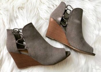 the-rising-trend-embrace-the-elegance-of-lovely-lace-ups