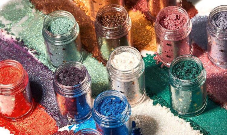 discover-the-alluring-shades-colourpops-biggest-palette-unveiled-with-kathleen-lights