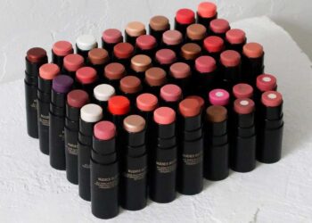 discover-the-beauty-of-hilary-duffs-new-makeup-collection-with-nudestix