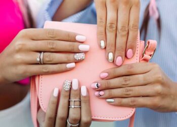 discover-the-elegance-stunning-pearl-nail-designs-to-add-sparkle-to-your-life