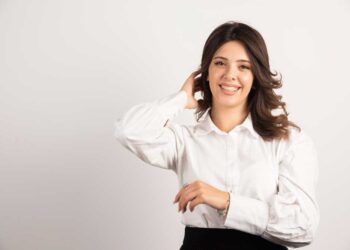 effortlessly-chic-elevate-your-work-attire-with-timeless-white-button-downs