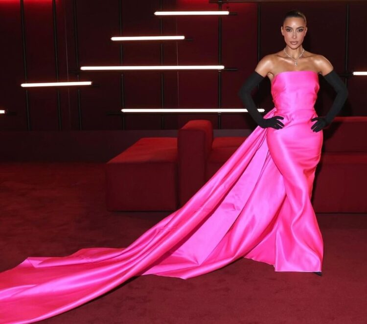 steal-the-spotlight-5-celebrity-inspired-summer-party-dress-looks