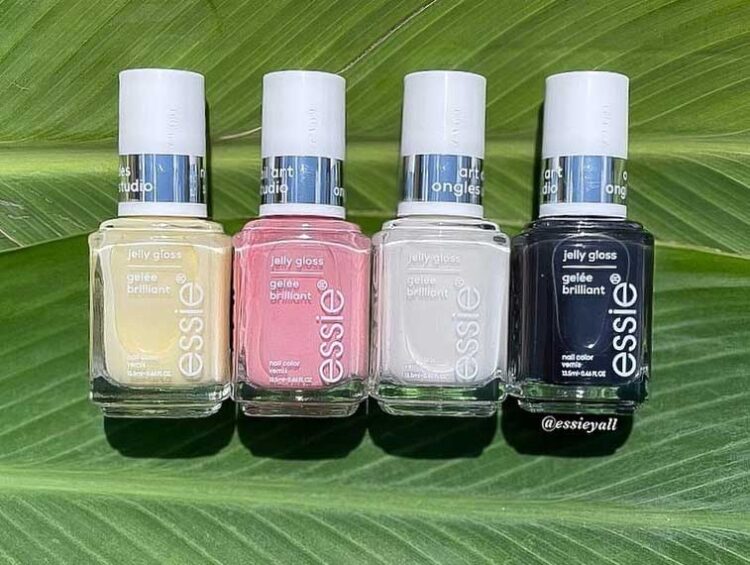 get-your-nails-summer-ready-discover-the-hottest-nail-polish-colors-for-a-stylish-look
