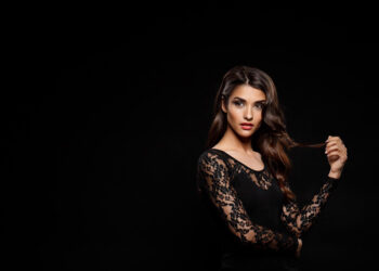 black-is-back-mastering-the-art-of-summer-style-with-the-power-of-black