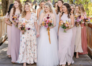 discover-the-exquisite-elegance-unveiling-the-top-wedding-dresses-of-the-year