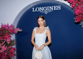 introducing-barbara-palvin-a-glimpse-into-the-life-of-victorias-secrets-newest-angel