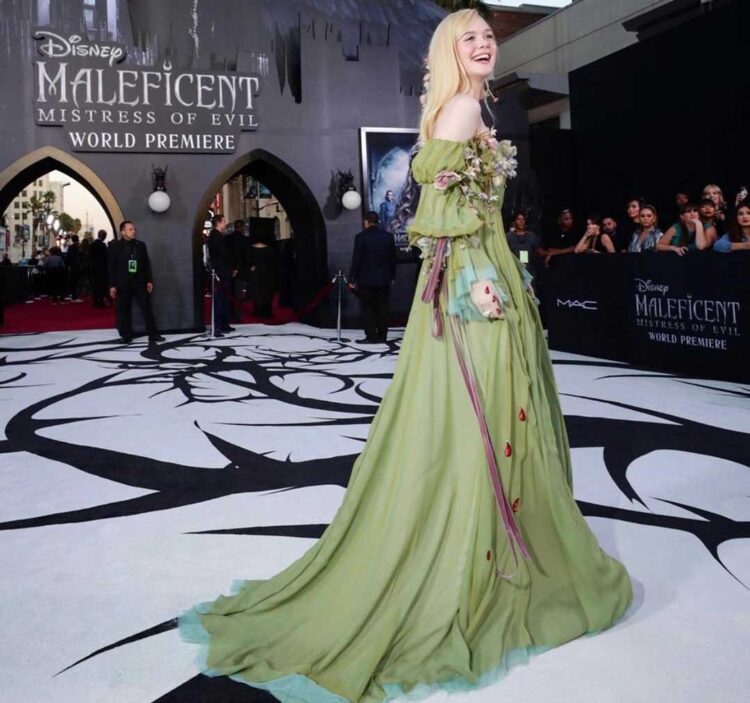elle-fannings-unforgettable-fashion-moments-a-cannes-film-festival-recap