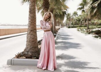pastel-dresses-the-ultimate-spring-trend-for-romantic-elegance