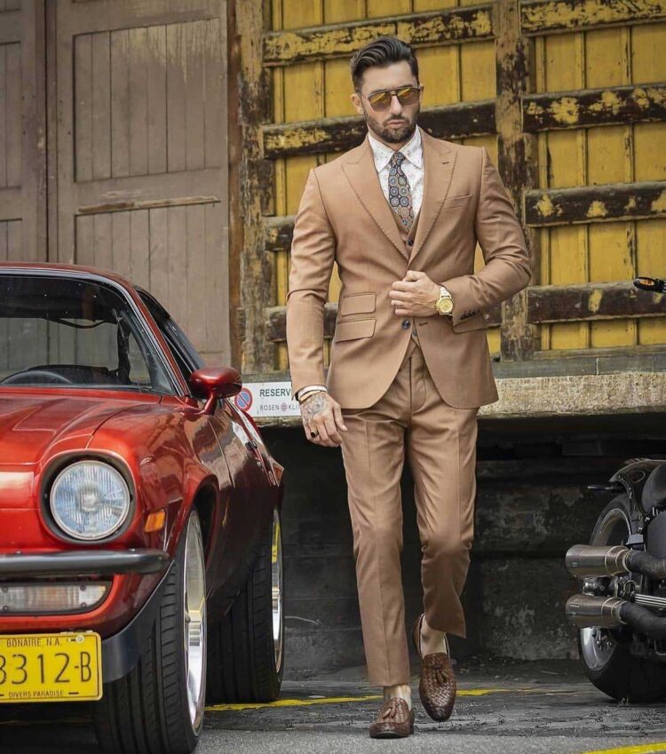 reviving-elegance-the-resurgence-of-three-piece-suits-in-modern-fashion