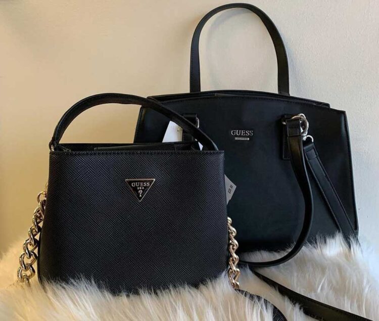 the-little-black-purse-why-its-the-essential-accessory-for-every-fashionista